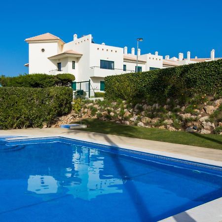 Family Apartment - Pool And Garden & Playground & Beach & Albufeira Buitenkant foto