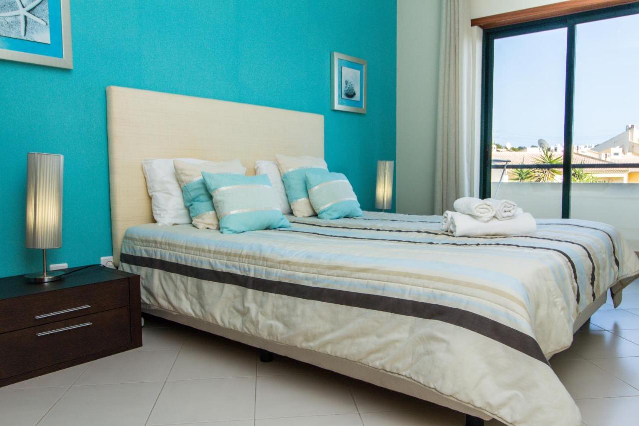 Family Apartment - Pool And Garden & Playground & Beach & Albufeira Buitenkant foto